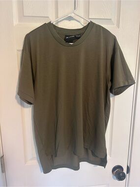 Women’s Adidas Ivy Park x Peloton 3-Stripes T-shirt